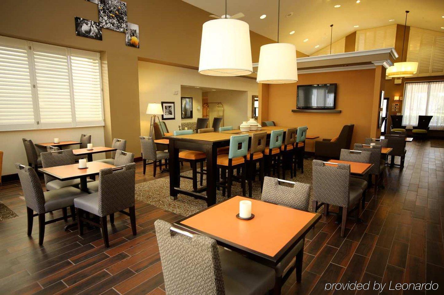 Hampton Inn & Suites Orlando-East Ucf Alafaya Exterior photo